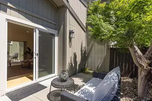 1162 Walnut St, Napa, CA 94559 - Photo 10