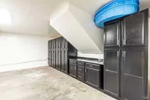 1162 Walnut St, Napa, CA 94559 - Photo 32
