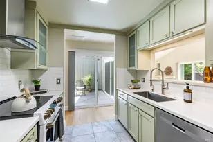 1162 Walnut St, Napa, CA 94559 - Photo 24