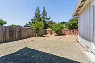 1000 Worley Rd, Suisun City, CA 94585 - Photo 26