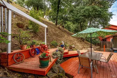 1033 Arroyo Grande Drive, Napa, CA 94558 - Photo 30