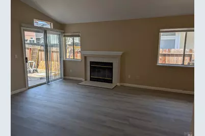 349 Zachary Drive, Vacaville, CA 95687 - Photo 8
