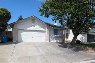 349 Zachary Dr, Vacaville, CA 95687 - Photo 1