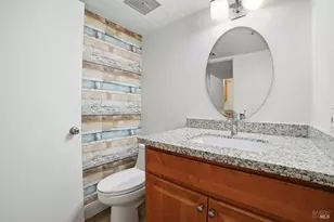 1370 Townview Ave, Santa Rosa, CA 95405 - Photo 26