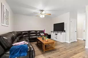 307 Flagstone Ct, Vacaville, CA 95687 - Photo 42