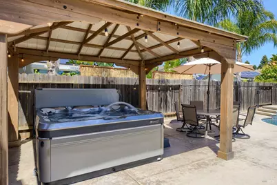 307 Flagstone Court, Vacaville, CA 95687 - Photo 54