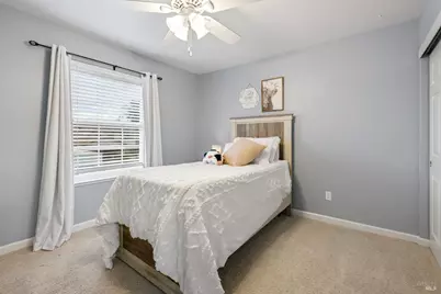307 Flagstone Court, Vacaville, CA 95687 - Photo 26