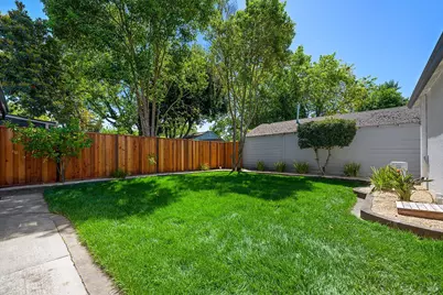 2152 Montecito Avenue, Santa Rosa, CA 95404 - Photo 36