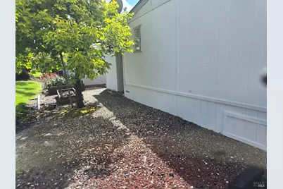 21 Estrella Drive, Santa Rosa, CA 95403 - Photo 18