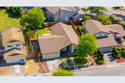 863 Holly Avenue, Rohnert Park, CA 94928 - Photo 4