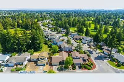 863 Holly Avenue, Rohnert Park, CA 94928 - Photo 2