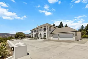 4119 Campini Estates Dr, Vacaville, CA 95688 - Photo 4