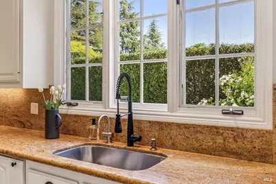 13 W Brooke Drive, Novato, CA 94947 - Photo 20