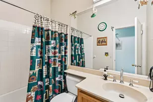 361 Hilltop Ct, Vacaville, CA 95688 - Photo 10