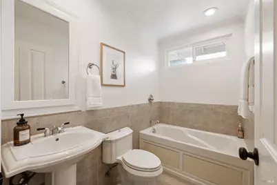 1041 Banbury Court, Napa, CA 94558 - Photo 18