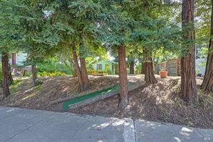 430 W J St, Benicia, CA 94510 - Photo 32