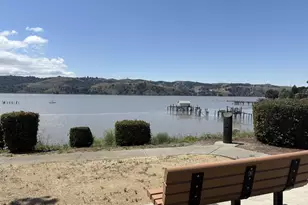 430 W J St, Benicia, CA 94510 - Photo 34