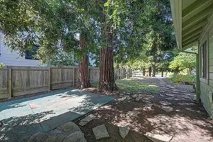 430 W J St, Benicia, CA 94510 - Photo 28