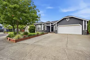 6183 Marsi Ct, Windsor, CA 95492 - Photo 2
