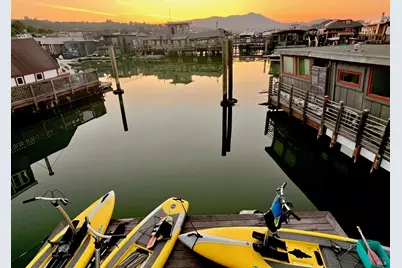 38 S 40 Dock, Sausalito, CA 94965 - Photo 32
