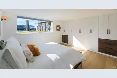 38 S 40 Dock, Sausalito, CA 94965 - Photo 22