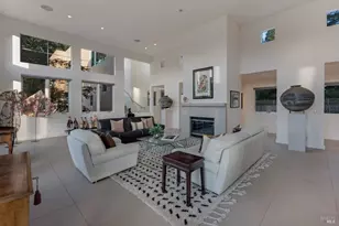 942 Country Club Ln, Sonoma, CA 95476 - Photo 10