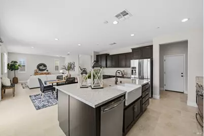 607 Snapdragon Street, Vacaville, CA 95687 - Photo 14