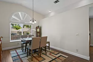 712 Raven Dr, Vacaville, CA 95687 - Photo 8