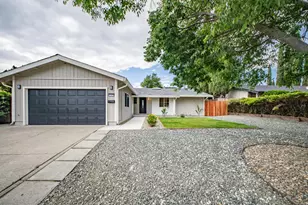 2495 Carnation Dr, Fairfield, CA 94533 - Photo 2
