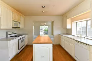 26 Lloyd Ct, Napa, CA 94558 - Photo 16