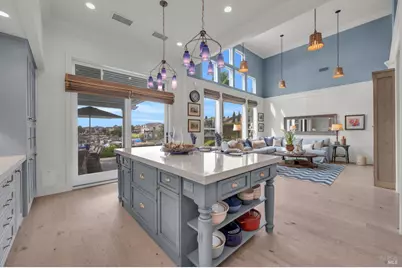 121 N Newport Drive, Napa, CA 94559 - Photo 30