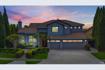 121 N Newport Drive, Napa, CA 94559 - Photo 8
