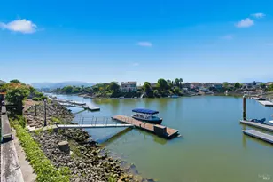 121 N Newport Dr, Napa, CA 94559 - Photo 64