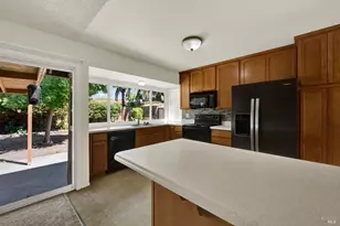 2142 Kingfisher Way, Fairfield, CA 94533 - Photo 38