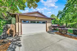 2142 Kingfisher Way, Fairfield, CA 94533 - Photo 8