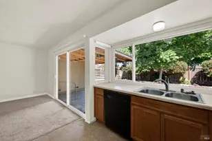 2142 Kingfisher Way, Fairfield, CA 94533 - Photo 30