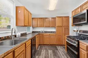 148 Valley Dr, Vacaville, CA 95688 - Photo 14