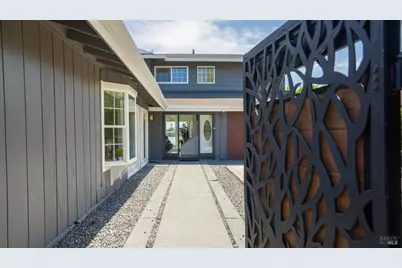 196 Caribe Isle, Novato, CA 94949 - Photo 6