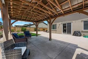 661 Shaul Cir, Vacaville, CA 95687 - Photo 52