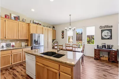 442 Muscat Drive, Cloverdale, CA 95425 - Photo 6