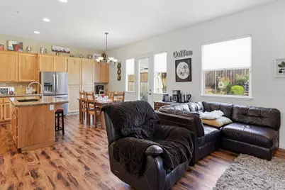 442 Muscat Drive, Cloverdale, CA 95425 - Photo 10