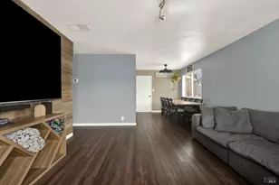 213 Santa Cruz Dr, Fairfield, CA 94533 - Photo 18
