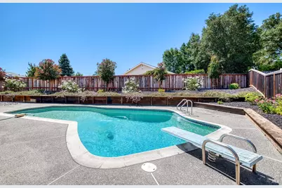 65 Vivian Court, Novato, CA 94947 - Photo 30