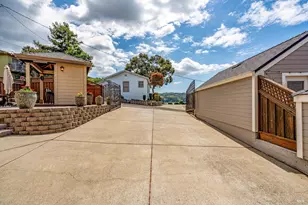 814 W I St, Benicia, CA 94510 - Photo 66