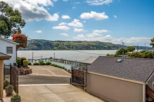 814 W I St, Benicia, CA 94510 - Photo 36