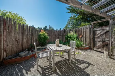 15555 Bittner Road, Occidental, CA 95465 - Photo 24