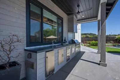 256 N Dover Court, Santa Rosa, CA 95403 - Photo 36