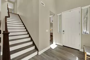 837 Erin Way, Napa, CA 94559 - Photo 30
