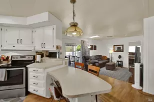 191 Lemon Tree Cir, Vacaville, CA 95687 - Photo 36
