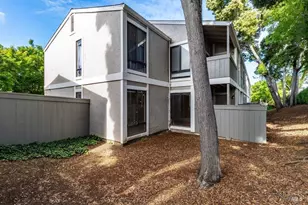 900 Southampton Rd, Benicia, CA 94510 - Photo 40